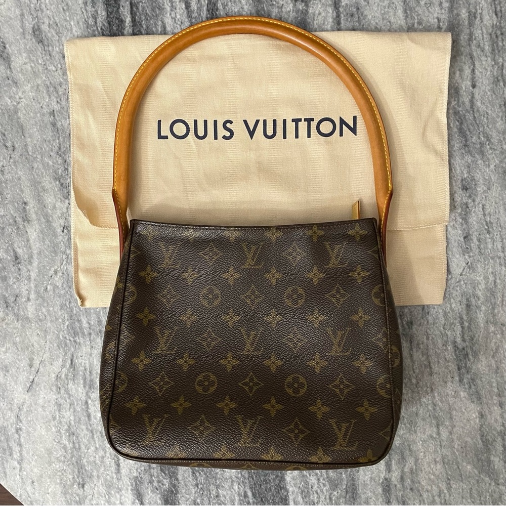 Louis Vuitton Monogram Looping MM - Picture 2 of 13